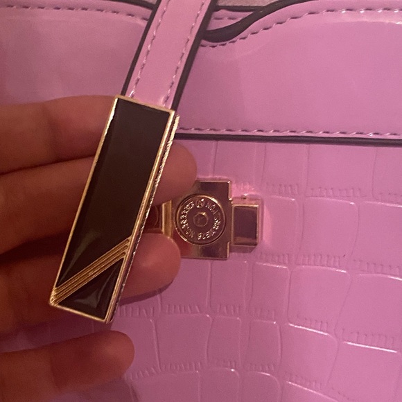 Brand new lilac Purse - Picture 8 of 16